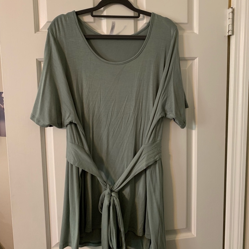 Piphany Merci tie top